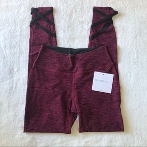 NWOT Beyond Yoga Burgundy Strappy Spacedye Leggings